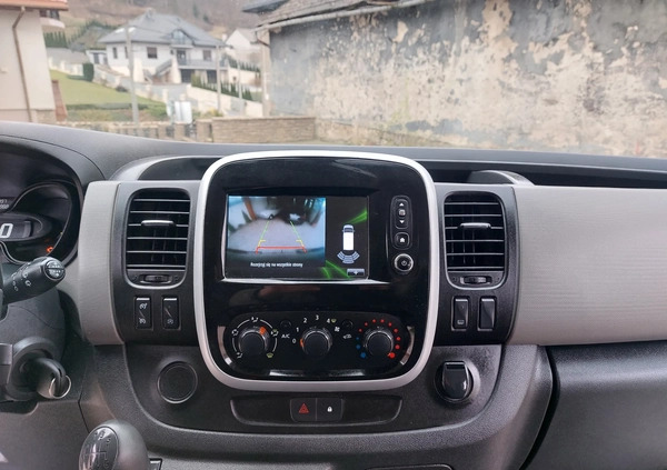 Renault Trafic cena 66900 przebieg: 262000, rok produkcji 2016 z Wolbrom małe 529